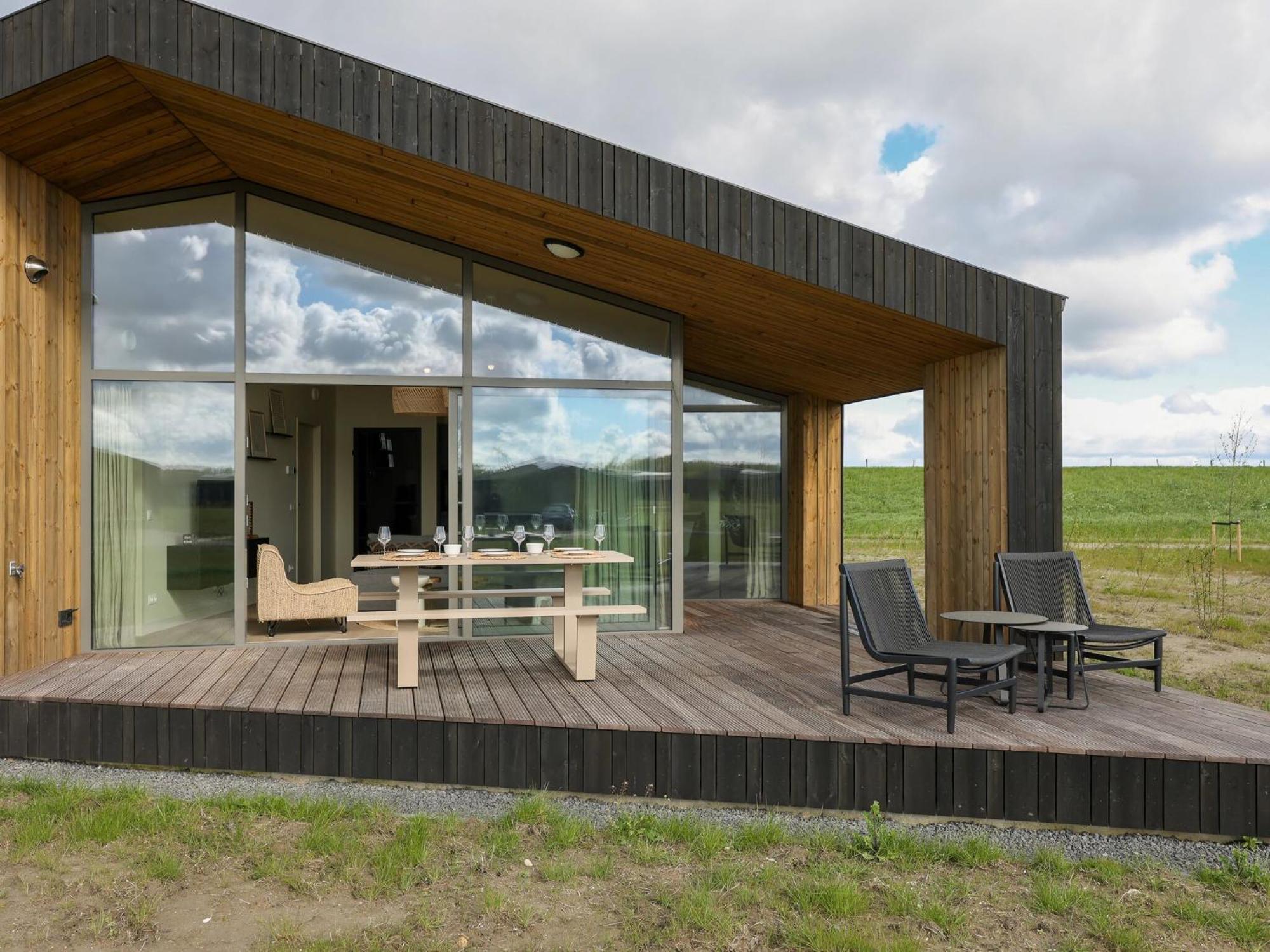 Beautiful With Garden Vakantiehuis